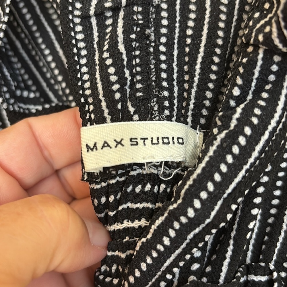 Max Studio | Ruffled Deep V-neck Wide Smocked Elastic Waist Wide Leg Jumpsuit M - Picture 6 of 9